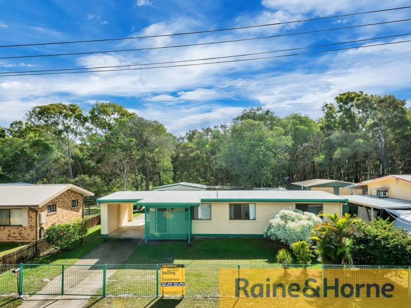 25 Patrick St, Beachmere QLD 4510