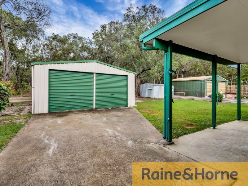 25 Patrick St, Beachmere QLD 4510