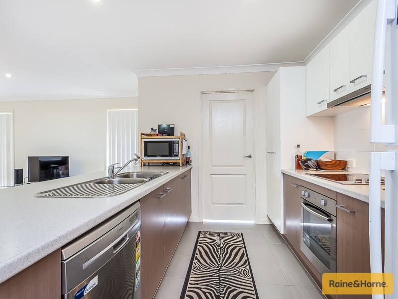 10 Highside Court, Morayfield QLD 4506