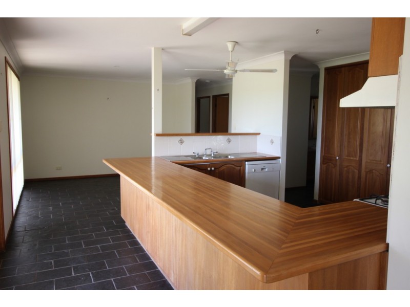 7 Racewyn Close, Port Macquarie NSW 2444