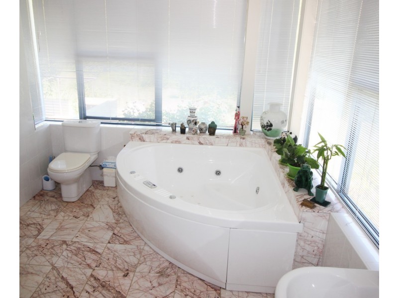 2 Sullivans Road, Lorne NSW 2439