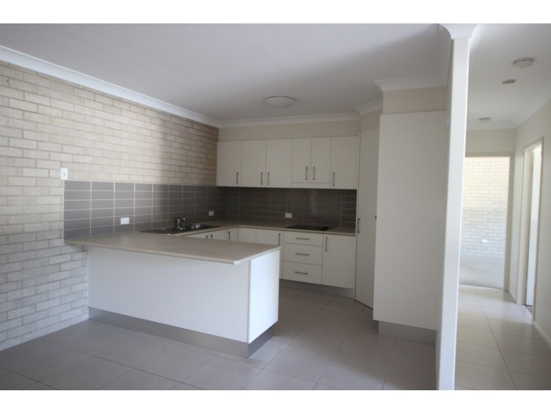 2/245 High Street, Wauchope NSW 2446