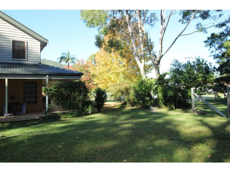 7 Mahogany Close, Lakewood NSW 2443