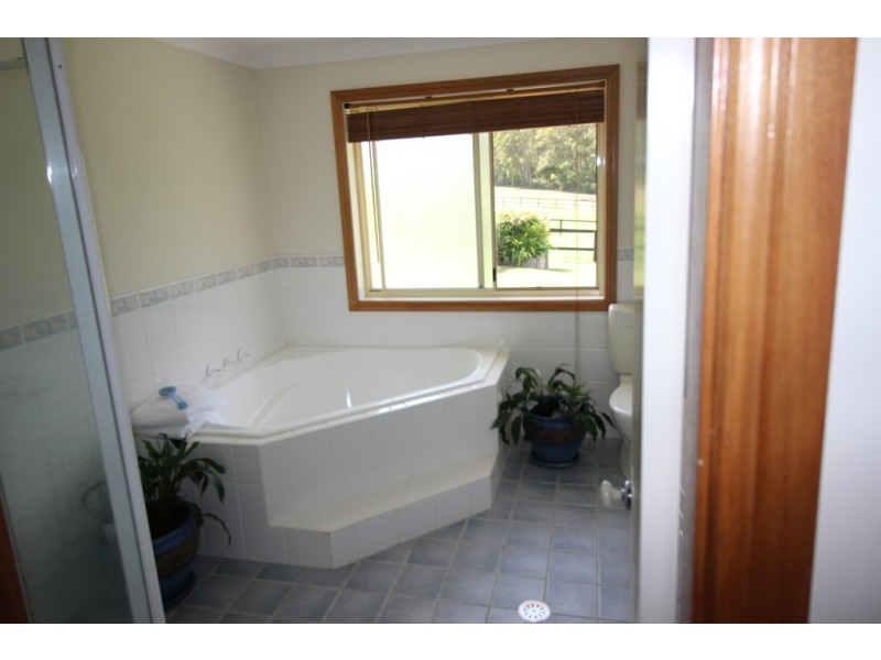 46 Berowra Place, King Creek NSW 2446