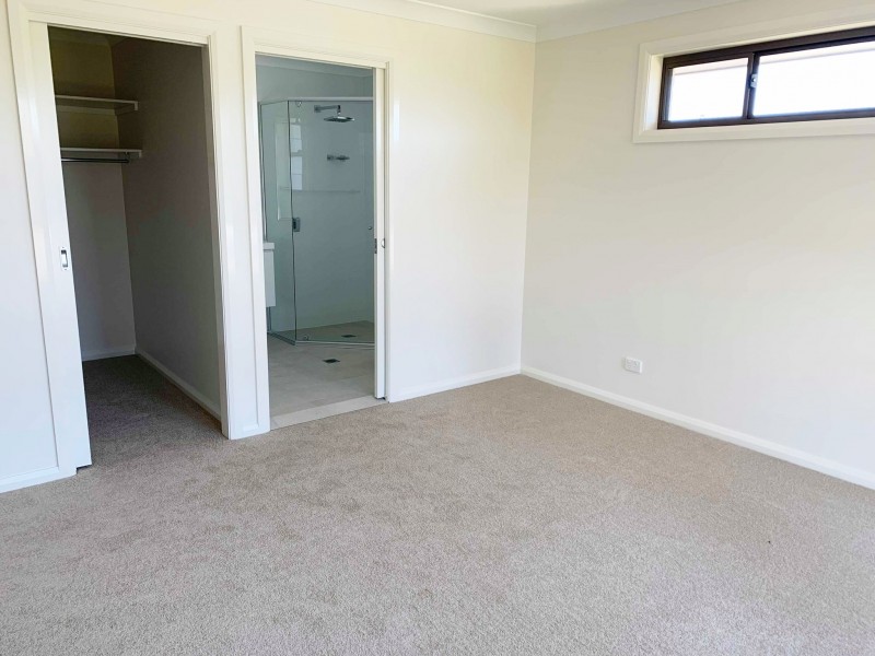 10 Silky Oak Rise, Kew NSW 2439