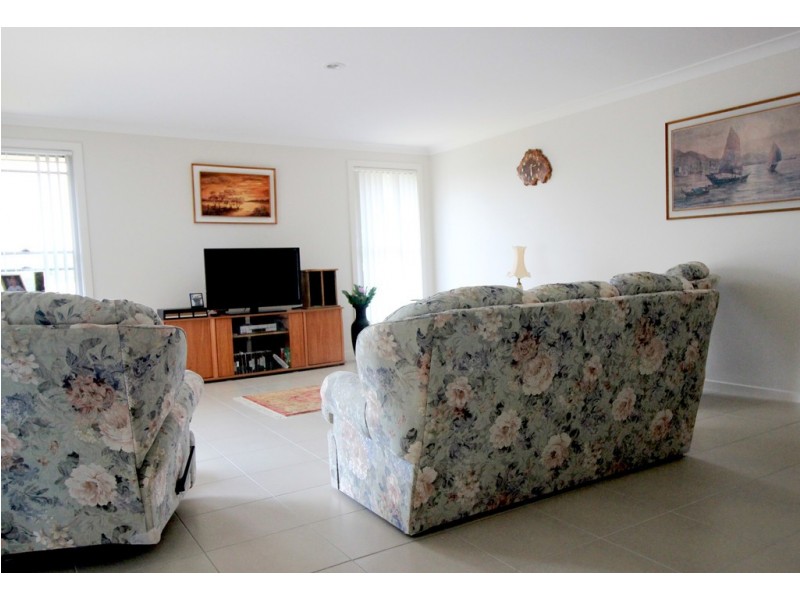 1/2A Ringtail Close, Lakewood NSW 2443