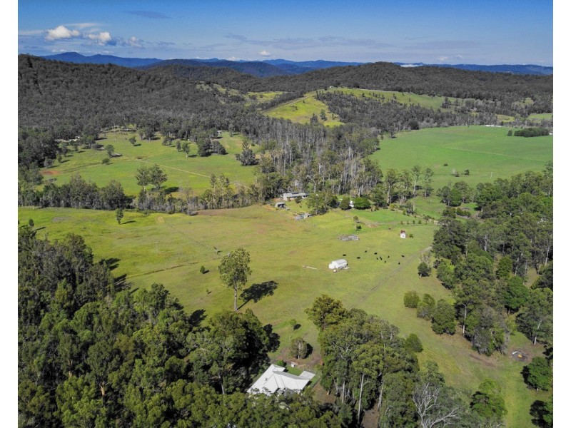 11 Roach Rd, Lower Pappinbarra NSW 2446