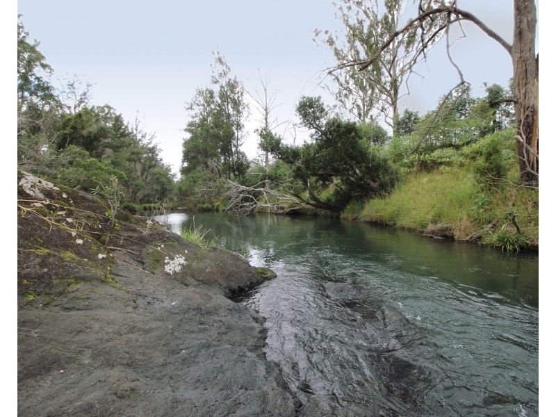 11 Roach Rd, Lower Pappinbarra NSW 2446