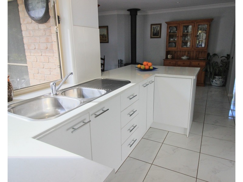 11 Roach Rd, Lower Pappinbarra NSW 2446