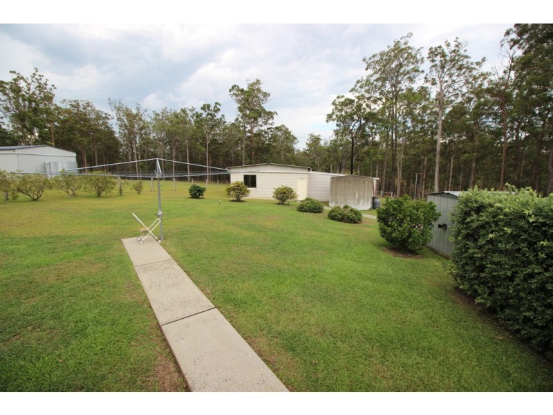 264 Crowther Drive, Kundabung NSW 2441