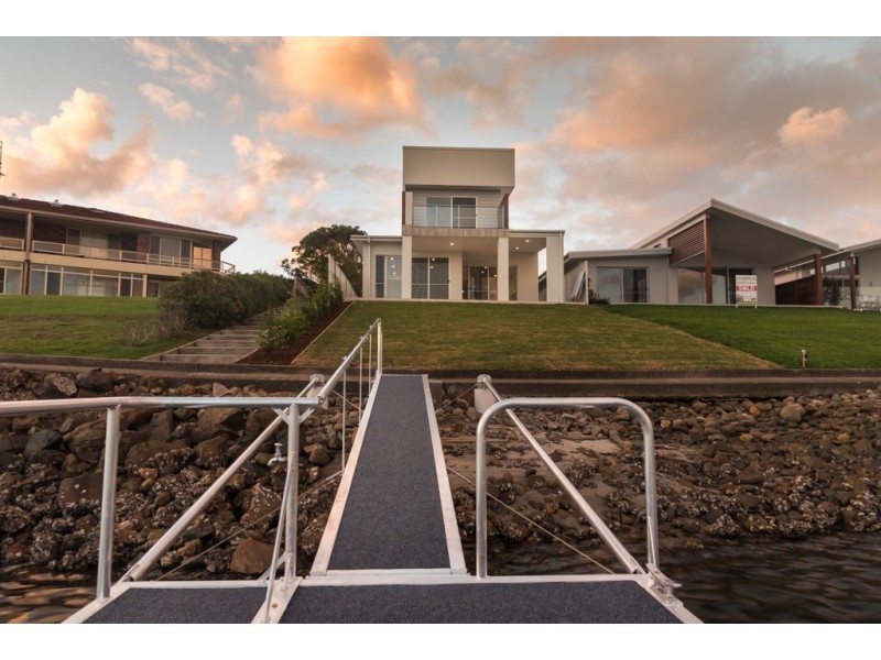 15 Cove Place, Port Macquarie NSW 2444