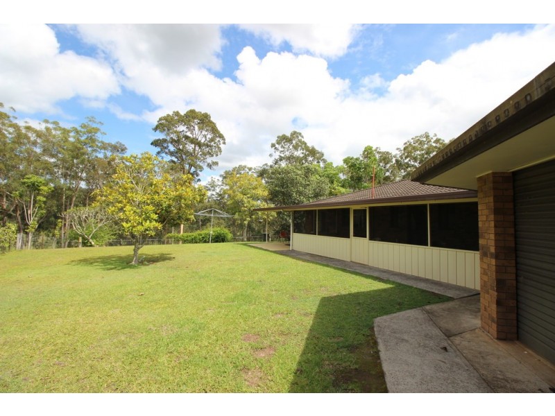 317 Smiths Creek Rd, Kundabung NSW 2441