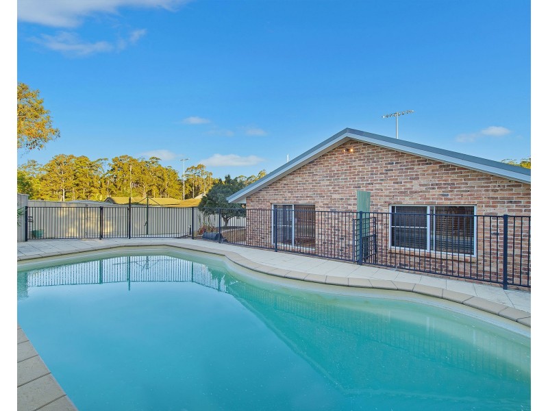 21 Peppermint Crescent, Wauchope NSW 2446