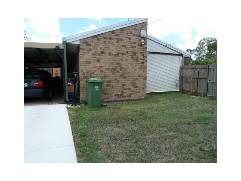 1 “B” Emerald Street, Marsden QLD 4132