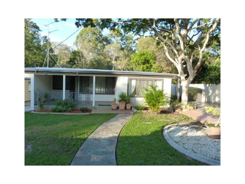 22 Tweedland Cres, Beenleigh QLD 4207