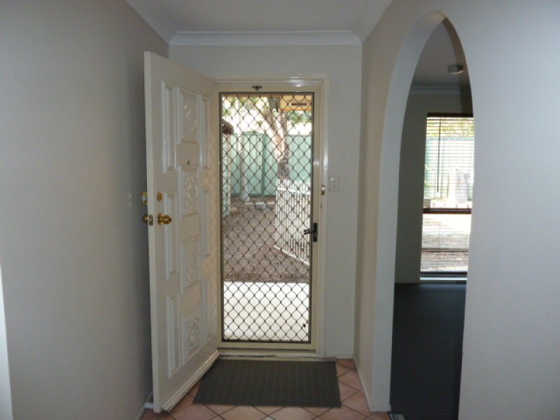 4 Emerald Street, Marsden QLD 4132