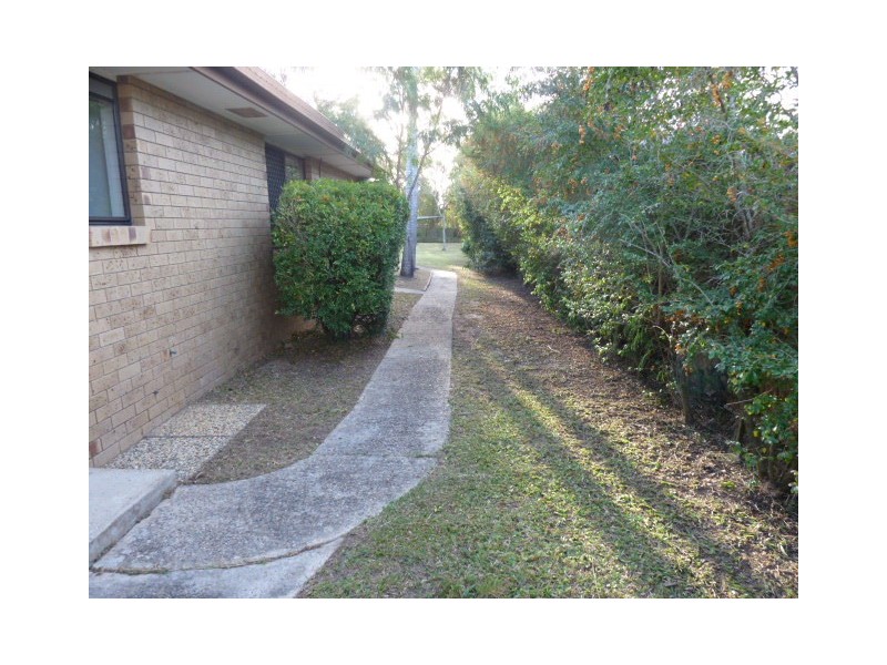 4 Emerald Street, Marsden QLD 4132