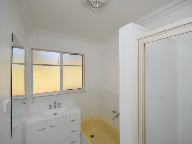3 Pethard Place, Golden Square VIC 3555