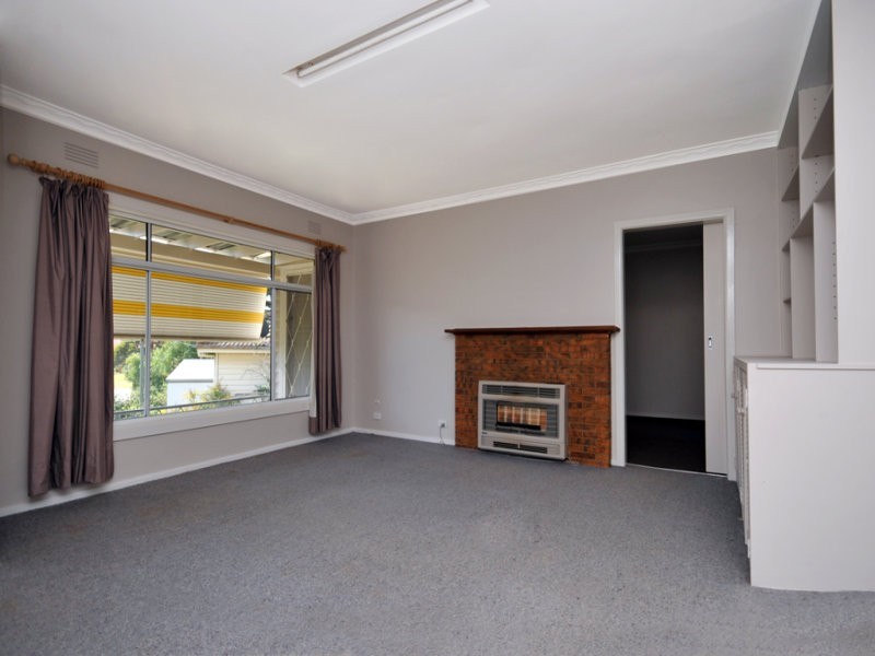 3 Pethard Place, Golden Square VIC 3555