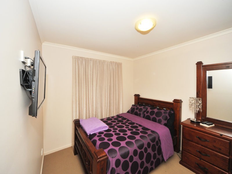 4 Arinya Close, Ascot VIC 3551