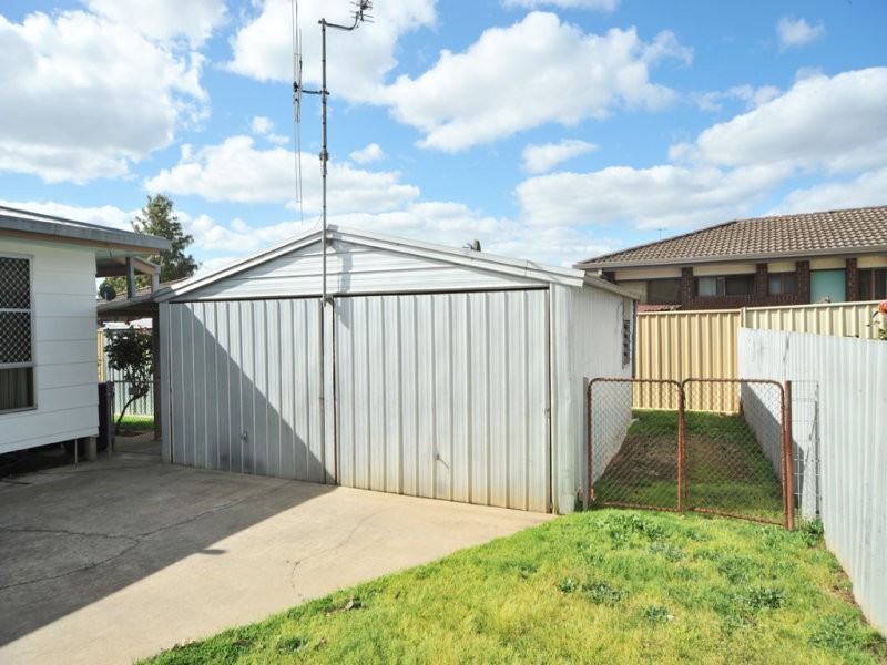 27 Lloyd Street, East Bendigo VIC 3550