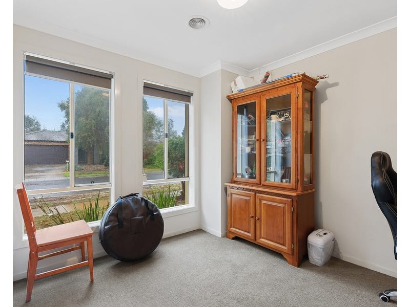 6 Yellowgum Drive, Epsom VIC 3551