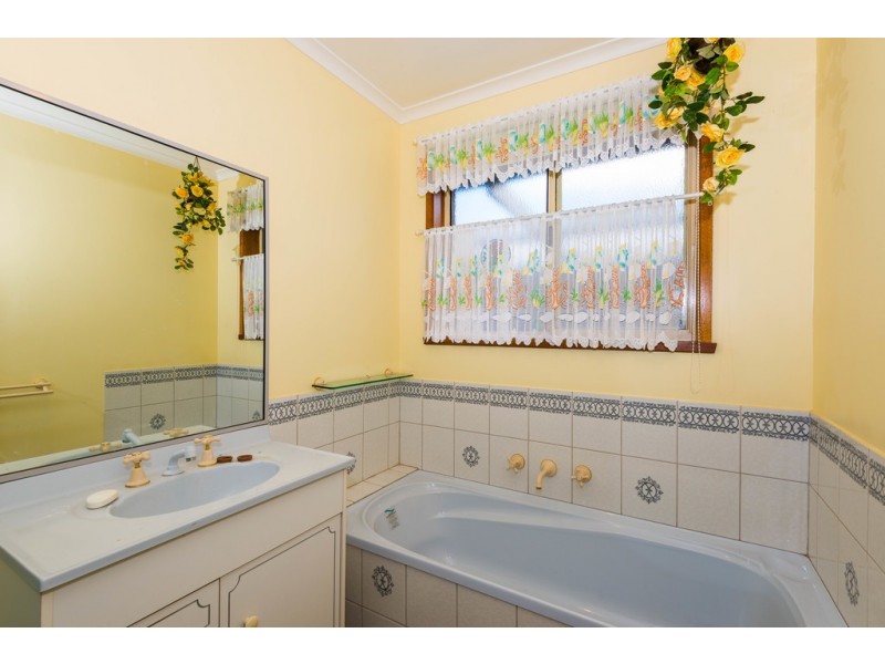 46 Bright Street, California Gully VIC 3556