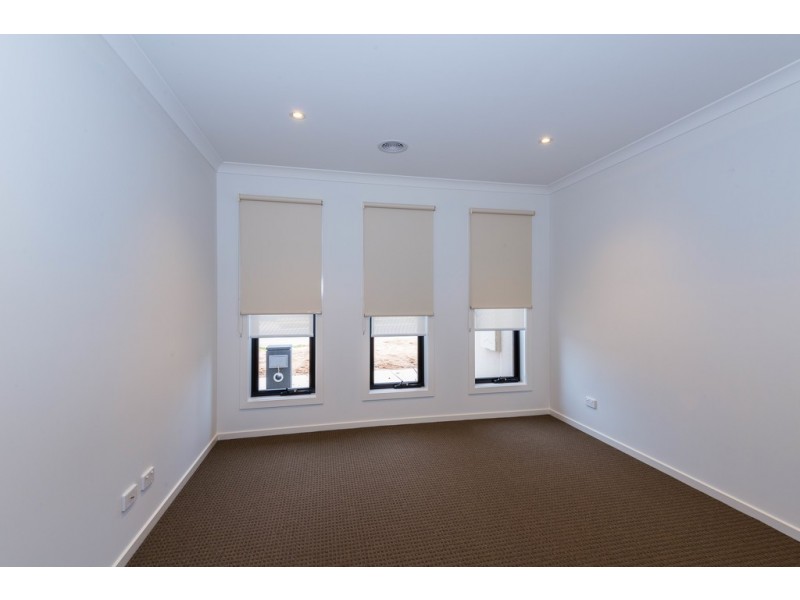 9 Ruedin Street, Huntly VIC 3551