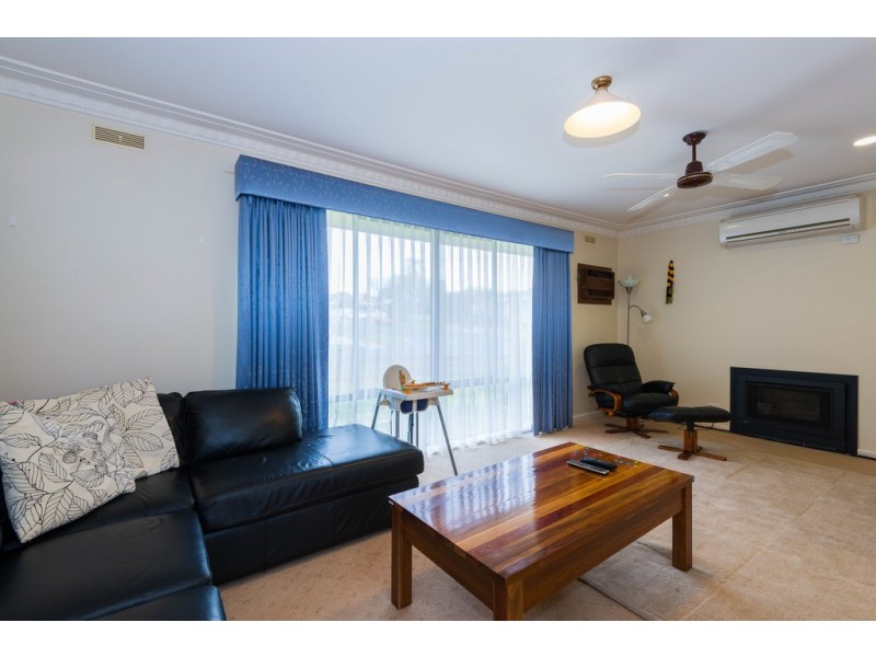 1 Fifth Avenue, White Hills VIC 3550
