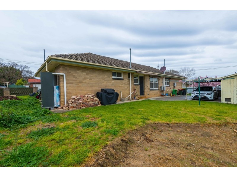 1 Fifth Avenue, White Hills VIC 3550