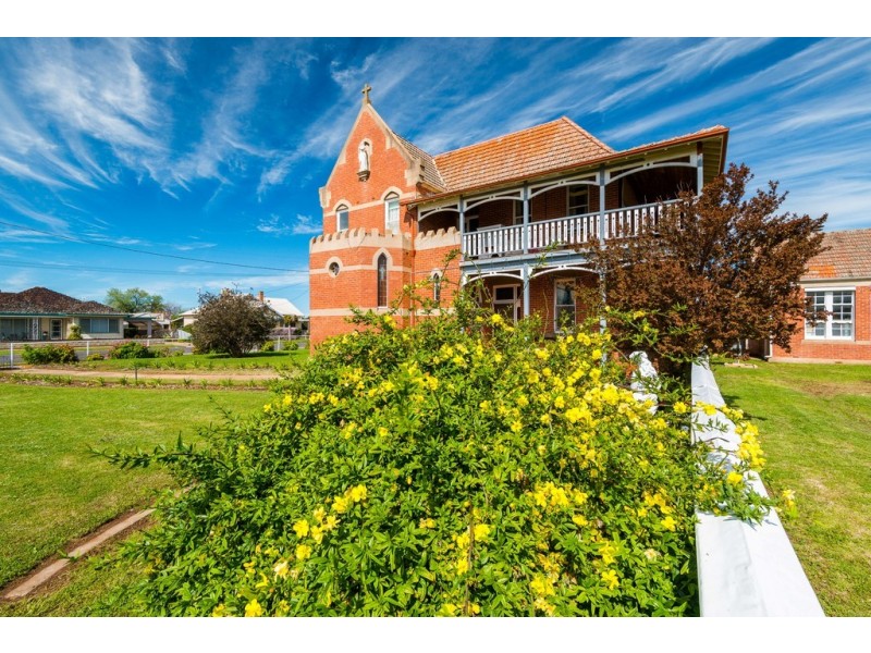 3 Campbell Street, Donald VIC 3480