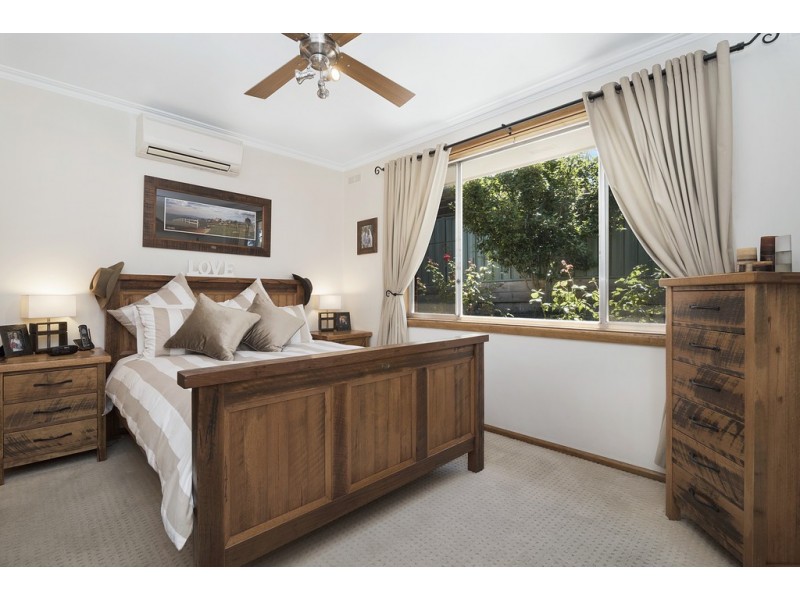 45 Emmett Street, Golden Square VIC 3555