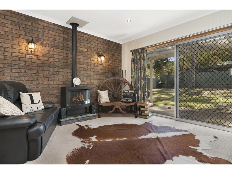 45 Emmett Street, Golden Square VIC 3555