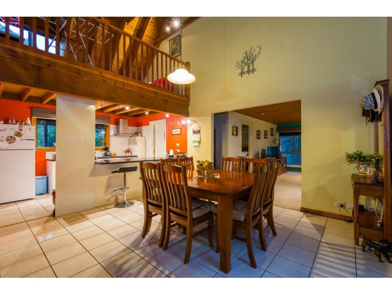 10 Trudgeons Road, Welshmans Reef VIC 3462