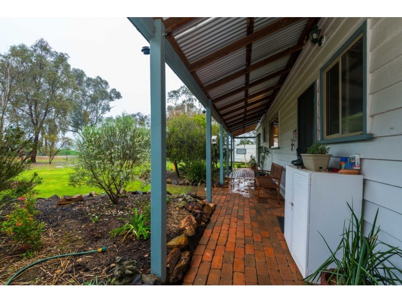 10 Trudgeons Road, Welshmans Reef VIC 3462