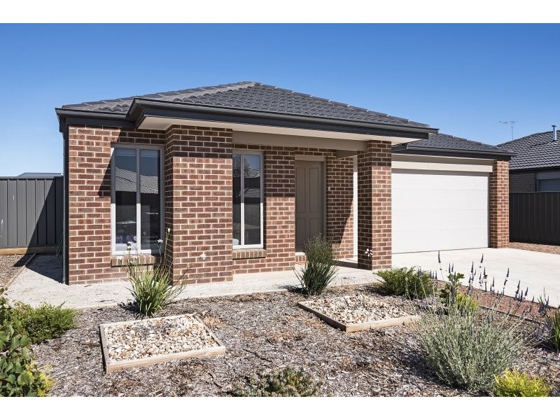 68 Yellowgum Drive, Epsom VIC 3551