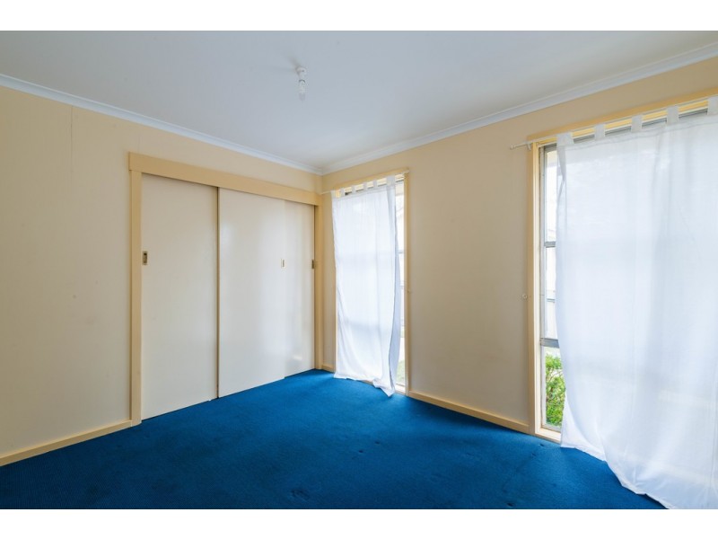 24 Owen Street, Kennington VIC 3550