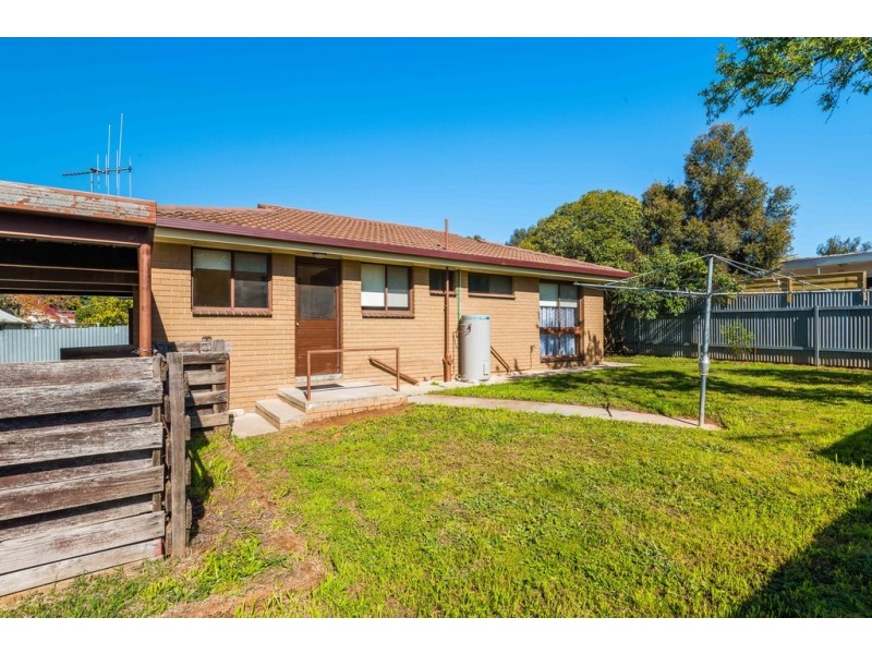 2/49 Thunder Street, North Bendigo VIC 3550