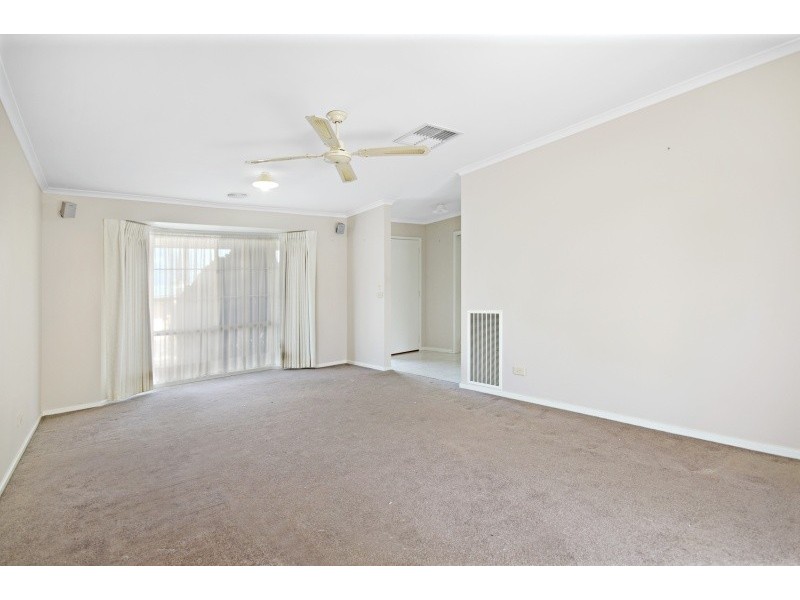 2 Magazine Boulevard, Golden Square VIC 3555