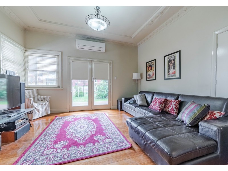 38 Russell Street, Quarry Hill VIC 3550