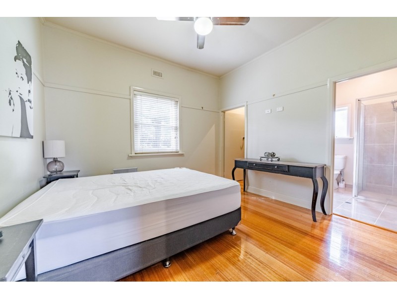 38 Russell Street, Quarry Hill VIC 3550