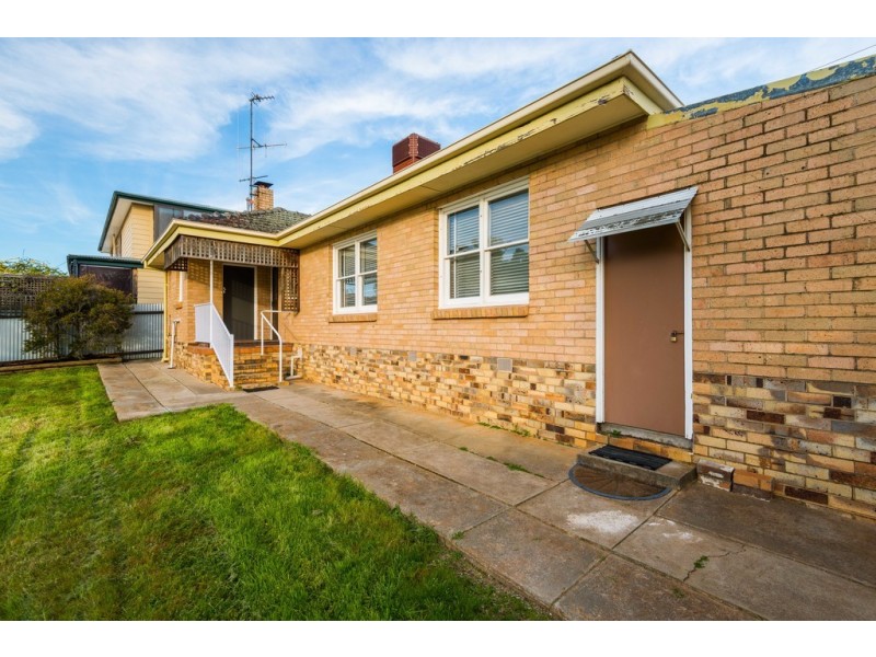 11 Lobb Street, North Bendigo VIC 3550