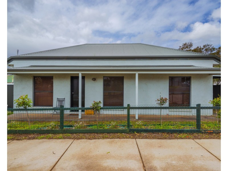 76 Honeysuckle Street, Ironbark VIC 3550