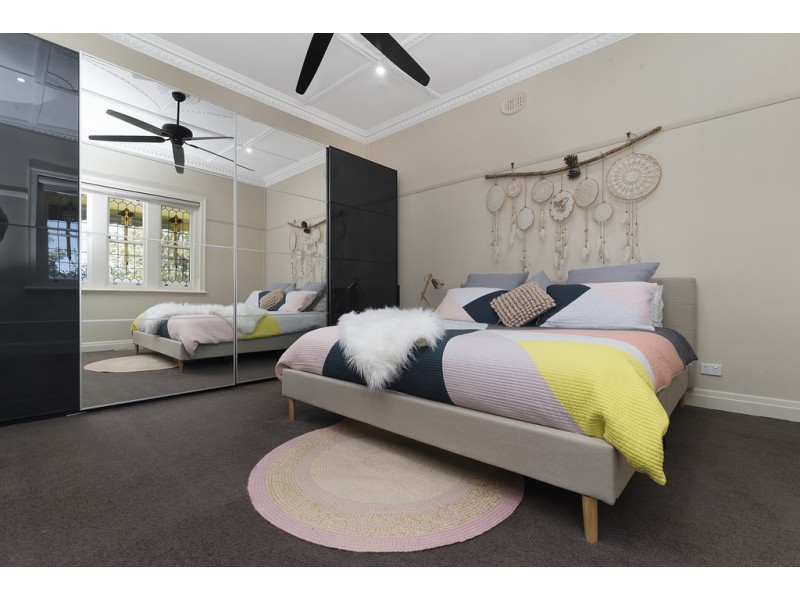 332-334 Woodward Road, Golden Square VIC 3555