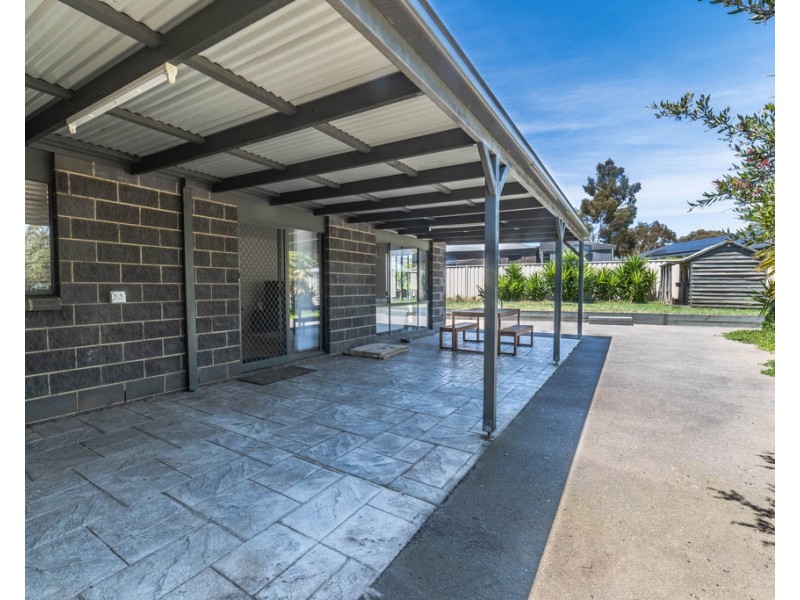 8 Aliza Avenue, California Gully VIC 3556
