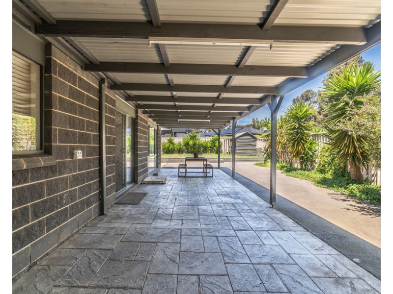 8 Aliza Avenue, California Gully VIC 3556