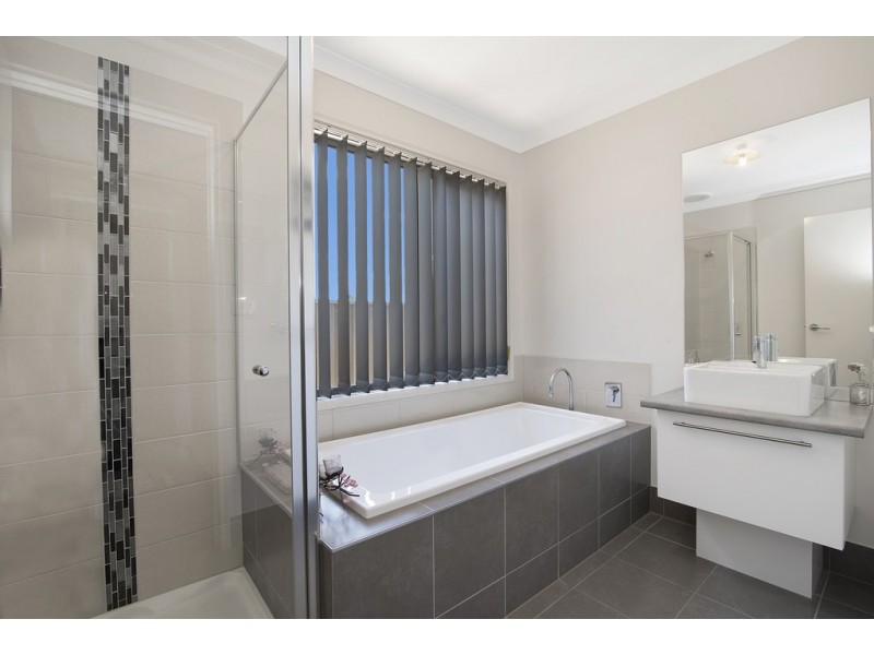 254 Station Street, Epsom VIC 3551