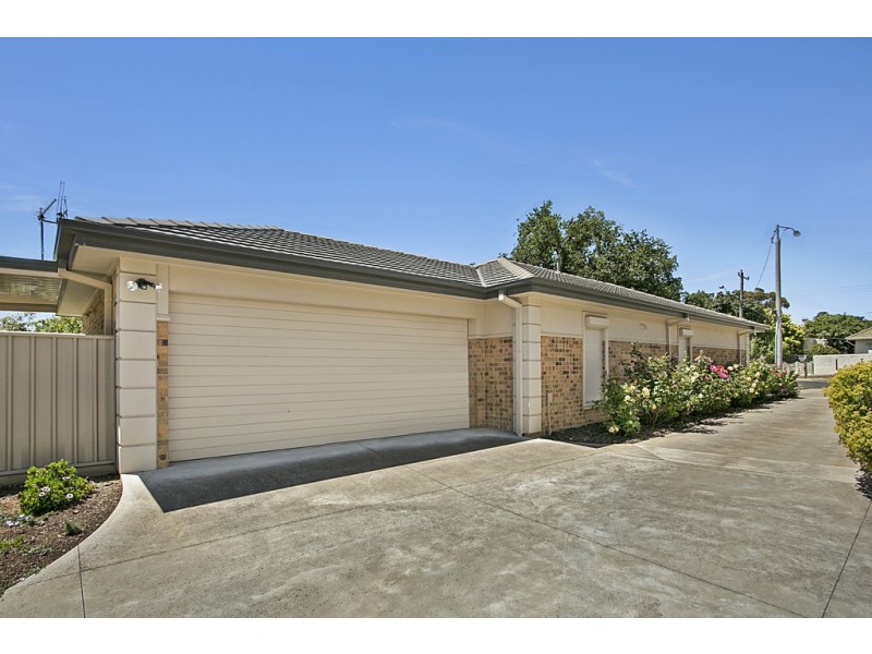 1/42 Sternberg St, Kennington VIC 3550