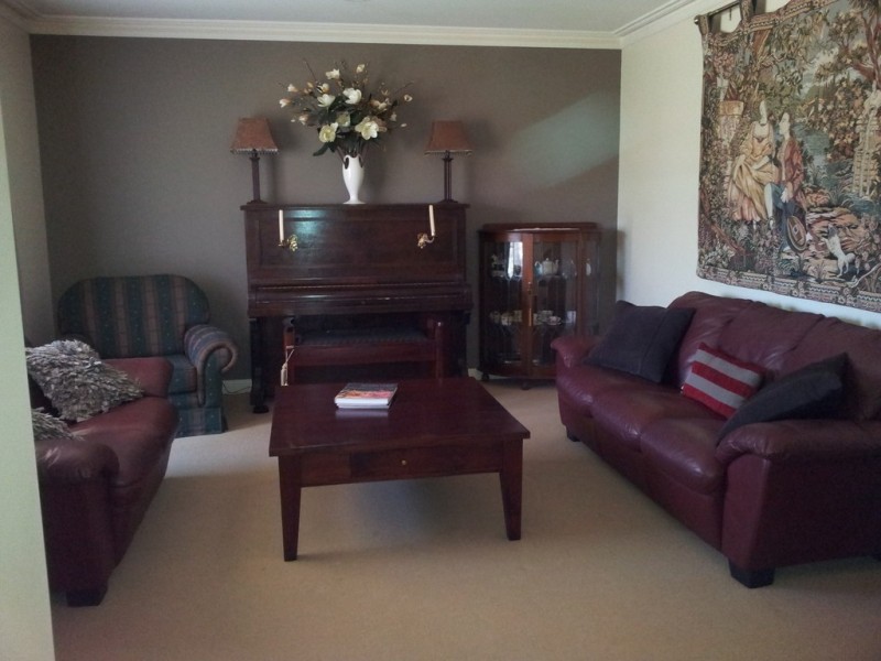 4 Alkoomi Court, Epsom VIC 3551