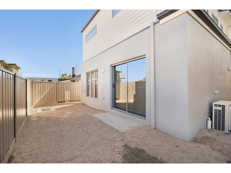 3/21 Smith Street, North Bendigo VIC 3550